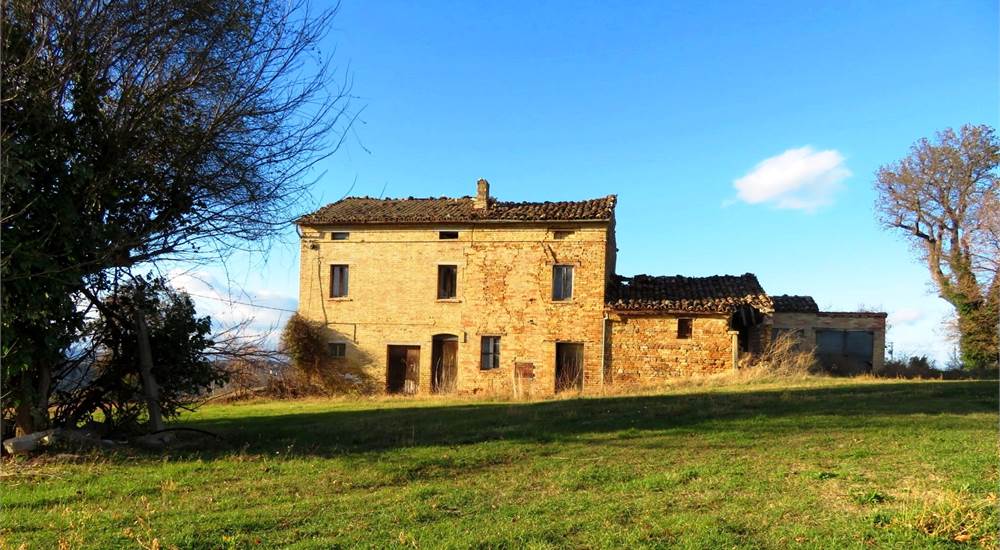 Esterno