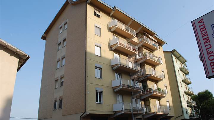 3+ bedroom apartment for sale in Macerata
